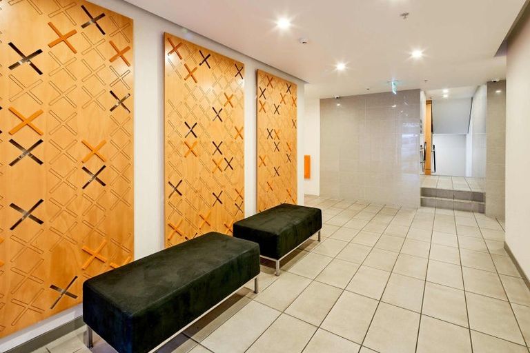 Photo of property in Monument Apartments, 4g/245 Wakefield Street, Te Aro, Wellington, 6011