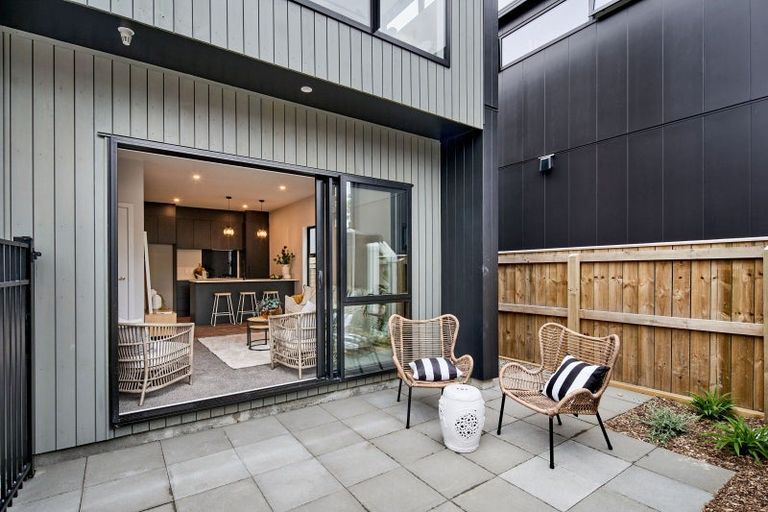 Photo of property in 7/62 Queens Grove, Hutt Central, Lower Hutt, 5010