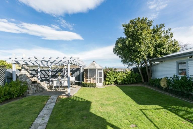 Photo of property in 24 Balliol Avenue, Pirimai, Napier, 4112