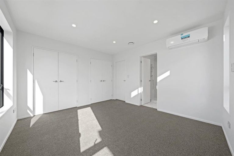 Photo of property in 45c Portadown Avenue, Pakuranga Heights, Auckland, 2010