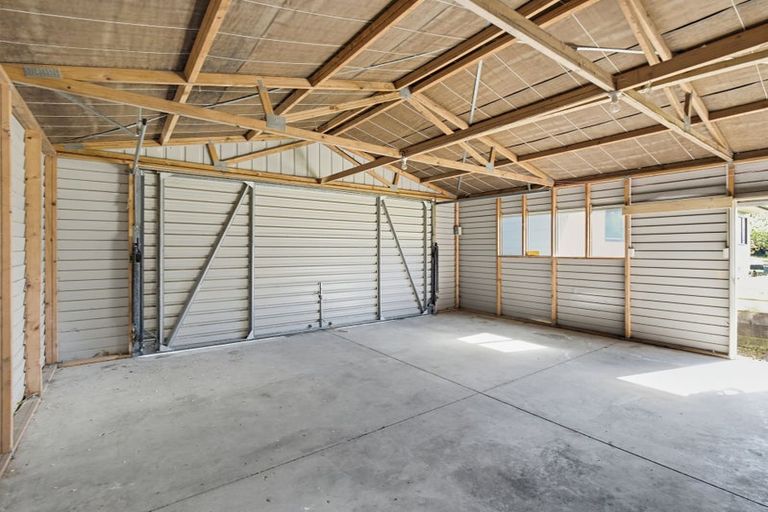 Photo of property in 2 Goldie Street, Pukehangi, Rotorua, 3015