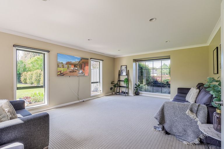 Photo of property in 17 William Donald Drive, Solway, Masterton, 5810