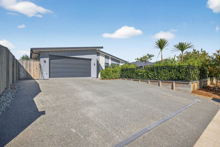 Photo of property in 56 The Esplanade, Pegasus, 7612