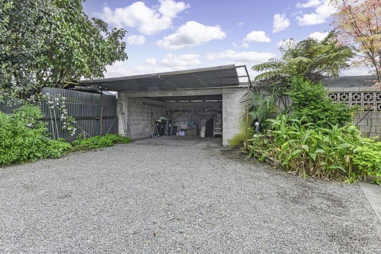 Photo of property in 11 Elizabeth Place, Clive, 4102