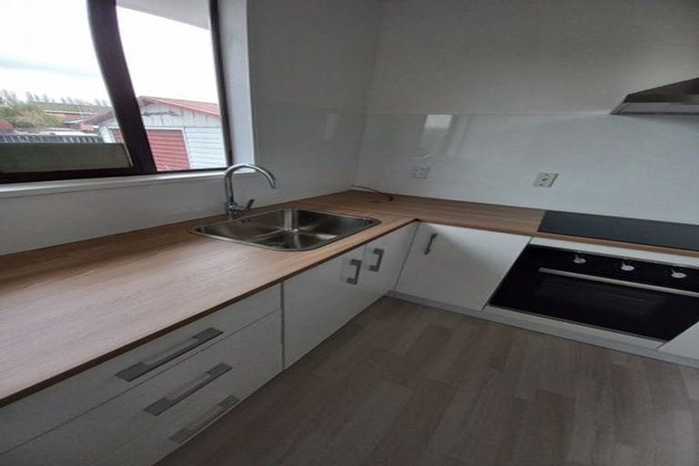 Photo of property in 1/90 Bayswater Crescent, Bromley, Christchurch, 8062