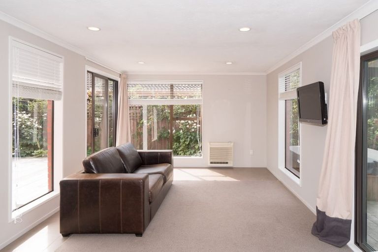 Photo of property in 38 Corfe Street, Ilam, Christchurch, 8041