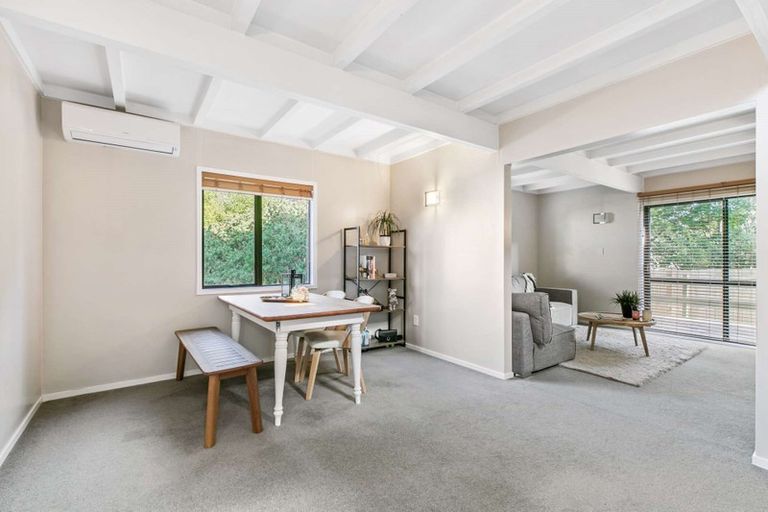 Photo of property in 3/44 Roberts Road, Glenfield, Auckland, 0629