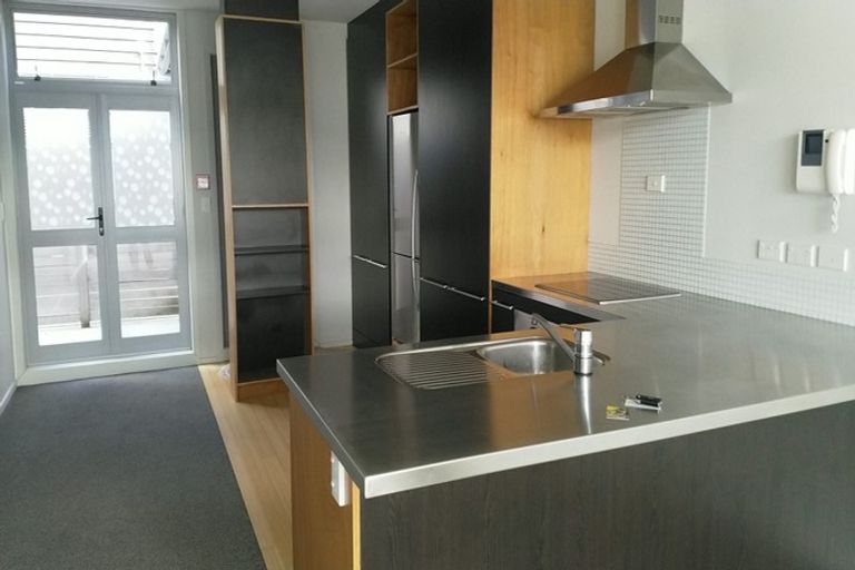 Photo of property in 8/337 Jackson Street, Petone, Lower Hutt, 5012