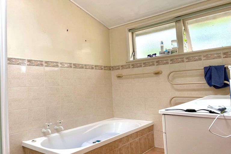 Photo of property in 31 Udys Road, Pakuranga, Auckland, 2010