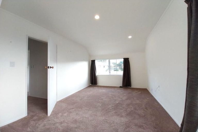 Photo of property in 20 Cambrian Street, Churton Park, Wellington, 6037