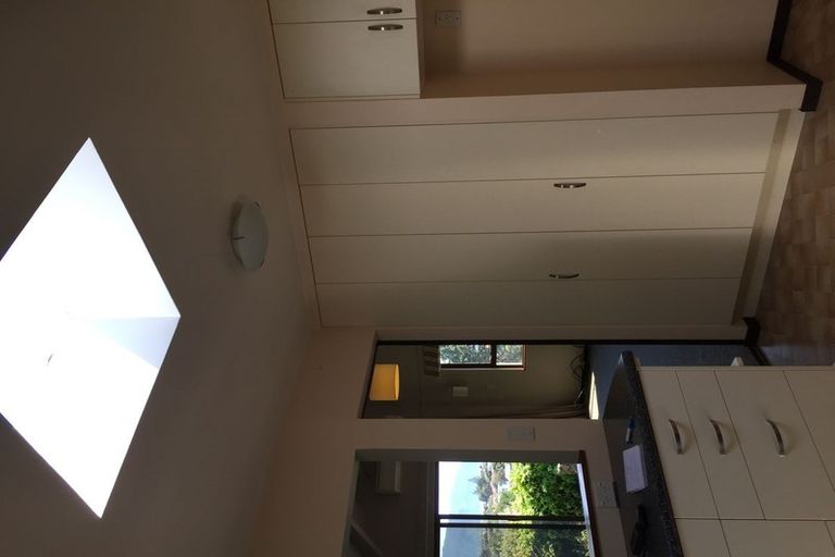 Photo of property in 19 Napier Grove, Waikanae Beach, Waikanae, 5036