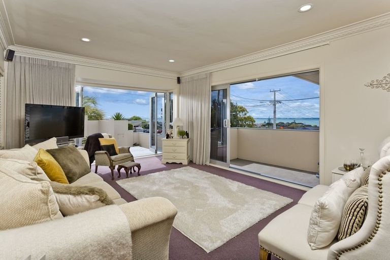 Photo of property in 1/42 Sunrise Avenue, Mairangi Bay, Auckland, 0630