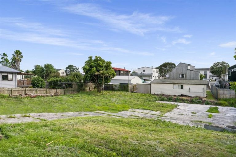Photo of property in 1299 Papamoa Beach Road, Papamoa Beach, Papamoa, 3118