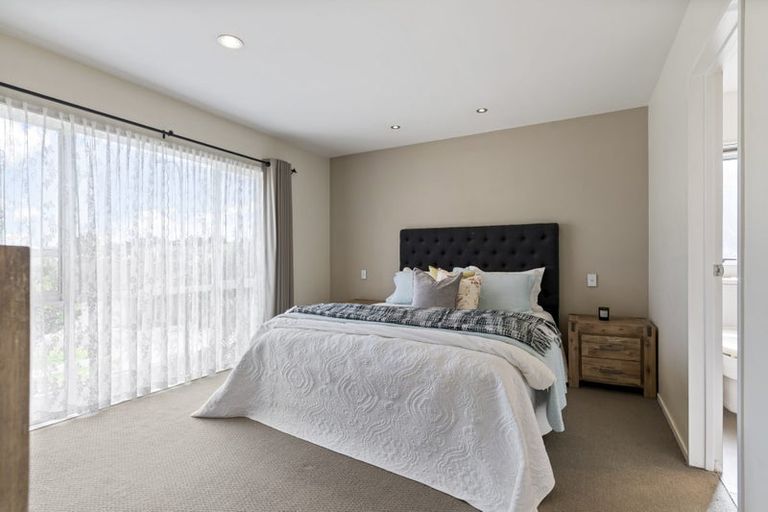 Photo of property in 3 Stamford Crescent, Flat Bush, Auckland, 2019