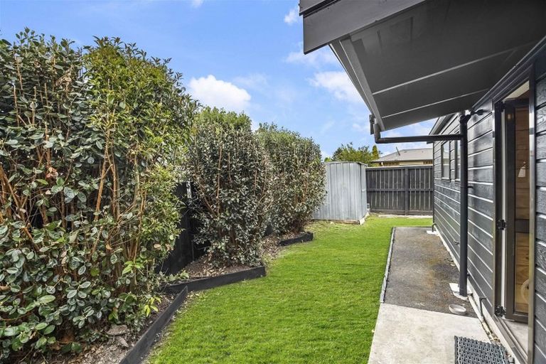 Photo of property in 37a Collins Road, Melville, Hamilton, 3206