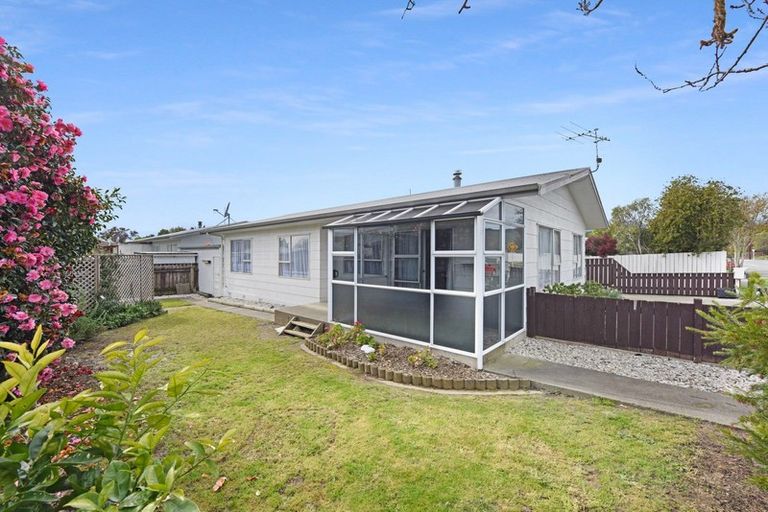 Photo of property in 10 Waimea West Road, Brightwater, 7022