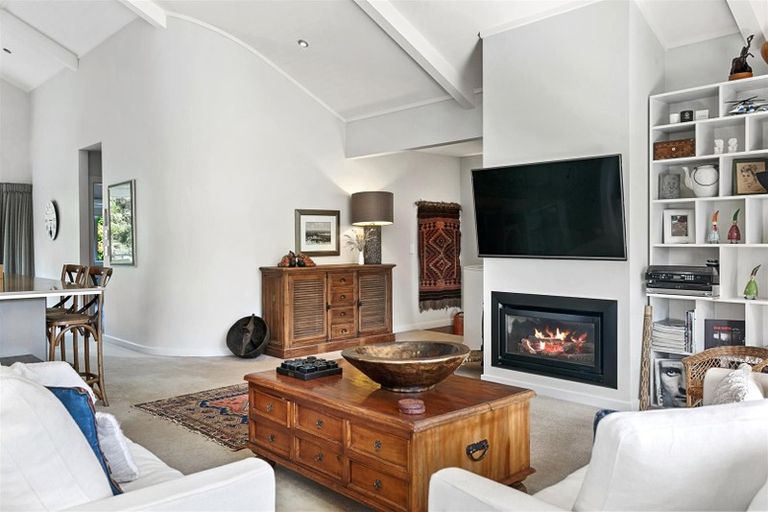 Photo of property in 27 The Circle, Nukuhau, Taupo, 3330