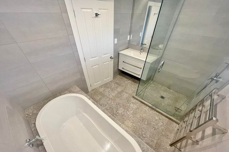 Photo of property in 2/21 Kelvin Road, Remuera, Auckland, 1050