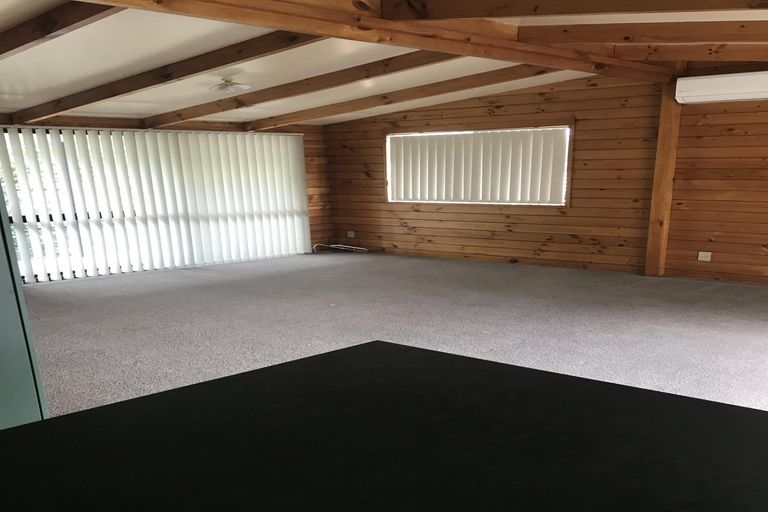 Photo of property in 1/32 Fernaig Street, Papakura, 2110