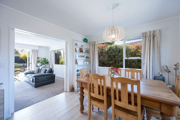 Photo of property in 12 Malthouse Crescent, Brightwater, 7022