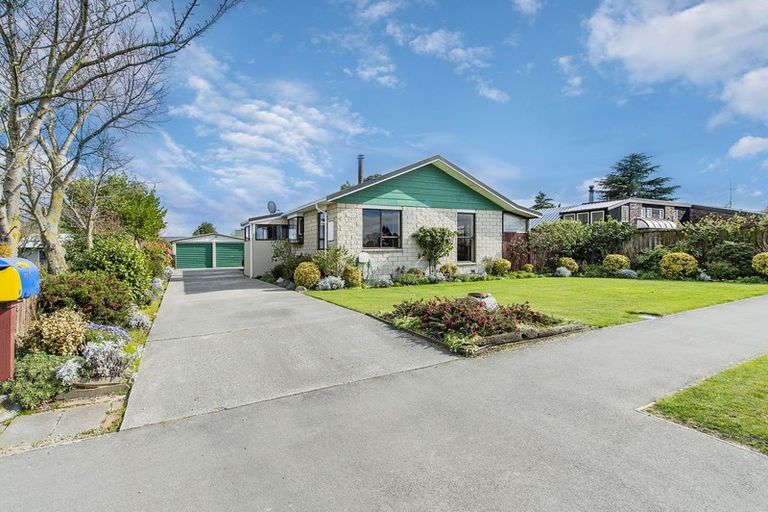Photo of property in 19 Greendale Road, Darfield, 7510
