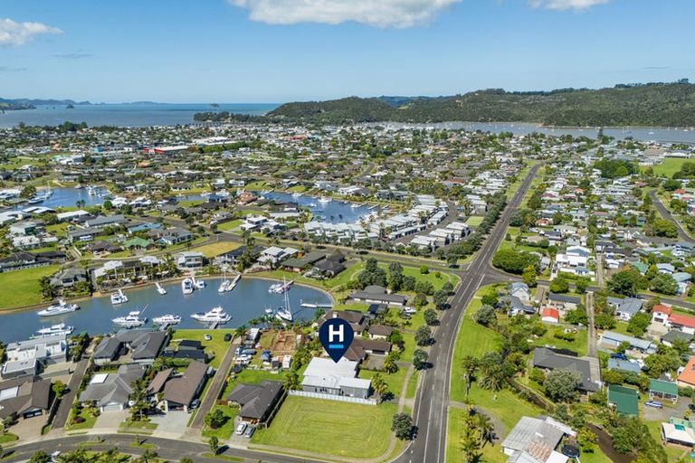Photo of property in 105 South Highway East, Whitianga, 3510