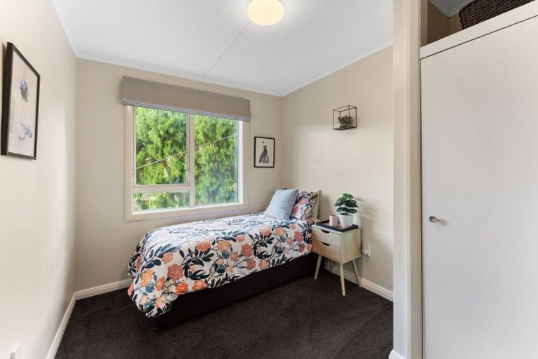 Photo of property in 74a Heretaunga Square, Silverstream, Upper Hutt, 5019