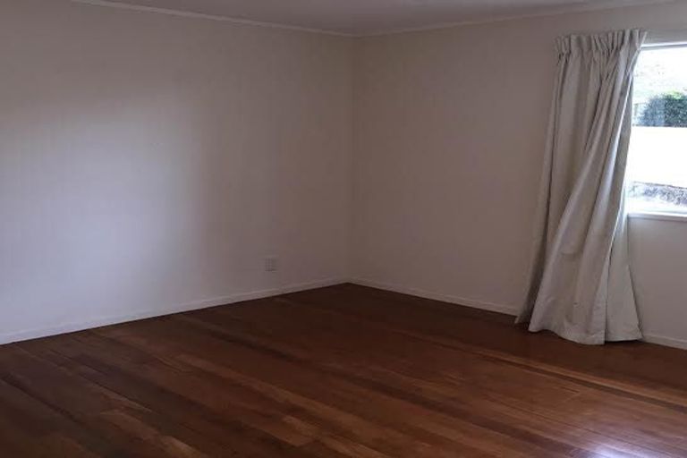 Photo of property in 34 Chesley Place, Half Moon Bay, Auckland, 2012