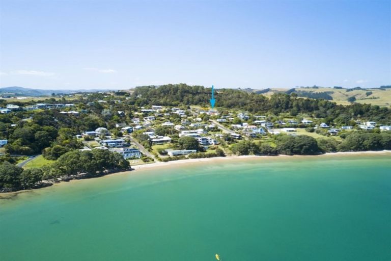 Photo of property in 39 State Highway 10, Coopers Beach, 0420