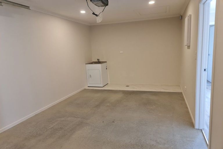 Photo of property in 12d Jamieson Crescent, St Andrews, Hamilton, 3200