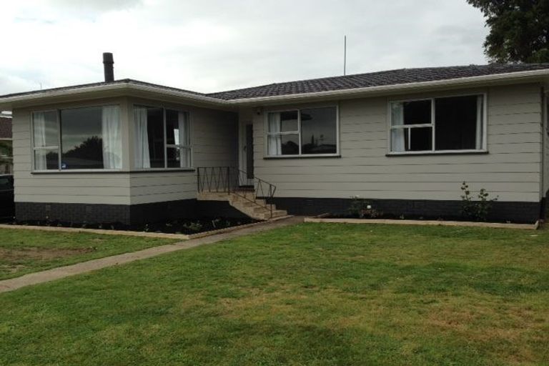 Photo of property in 33 Arnwood Street, Manurewa, Auckland, 2102