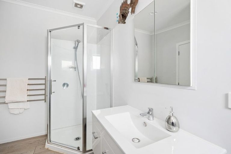 Photo of property in 2113d Cove Road, Mangawhai, 0573