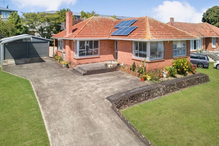 Photo of property in 8 Richards Avenue, Papatoetoe, Auckland, 2025