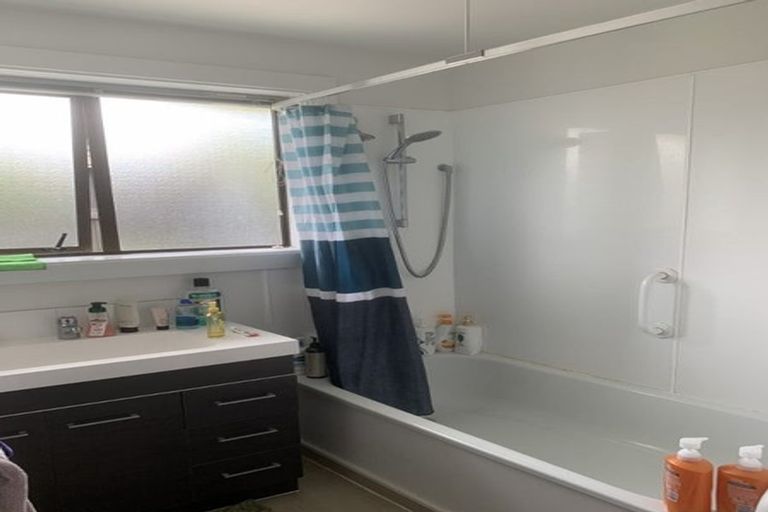 Photo of property in 8 Erin Crescent, Mairehau, Christchurch, 8013