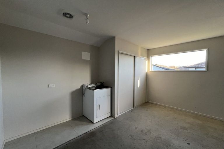 Photo of property in 5 Robalan Close, Halswell, Christchurch, 8025