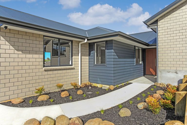 Photo of property in 4 Muirhill Place, Pokeno, 2402