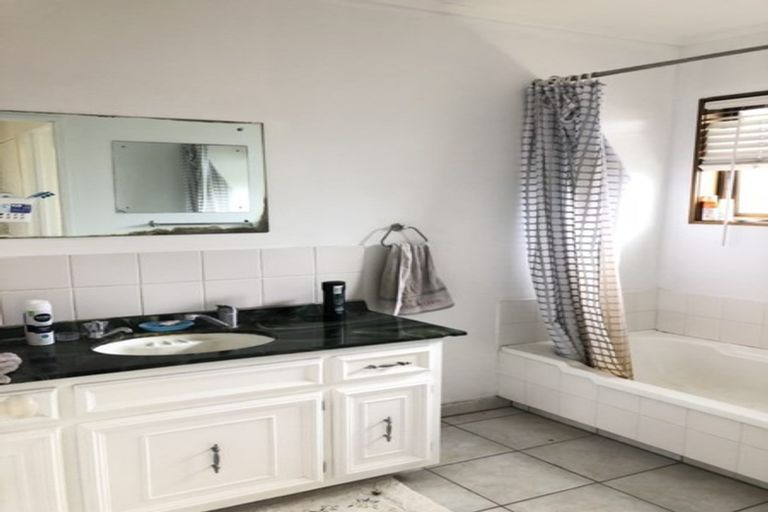 Photo of property in 3/3 Quebec Road, Milford, Auckland, 0620