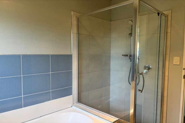 Photo of property in 4/103 Wallace Road, Mangere Bridge, Auckland, 2022