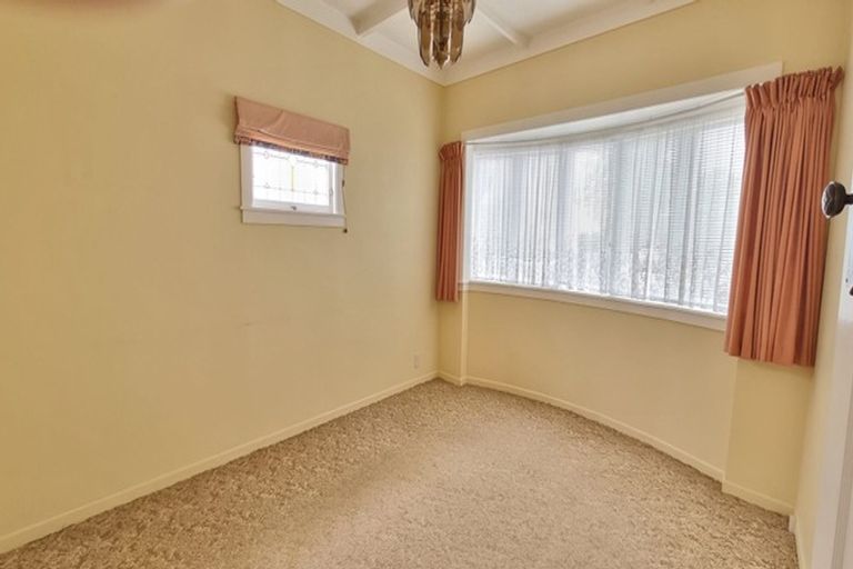 Photo of property in 19 Omagh Avenue, Papatoetoe, Auckland, 2025