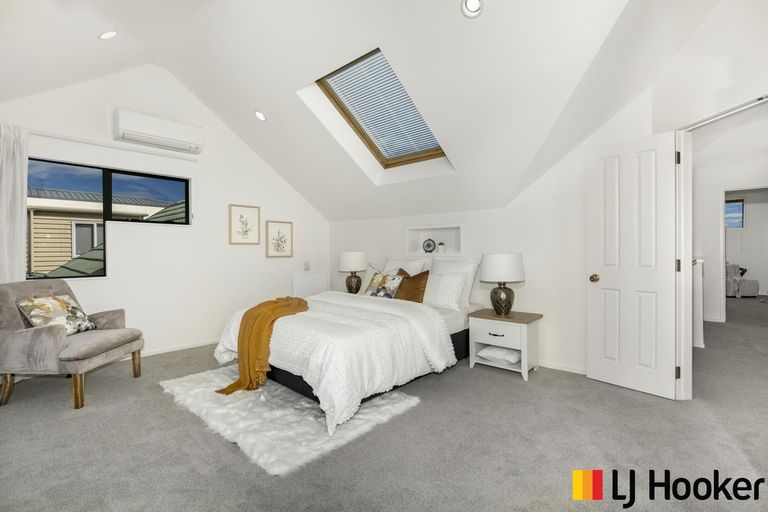 Photo of property in 82 Glenross Drive, Wattle Downs, Auckland, 2103