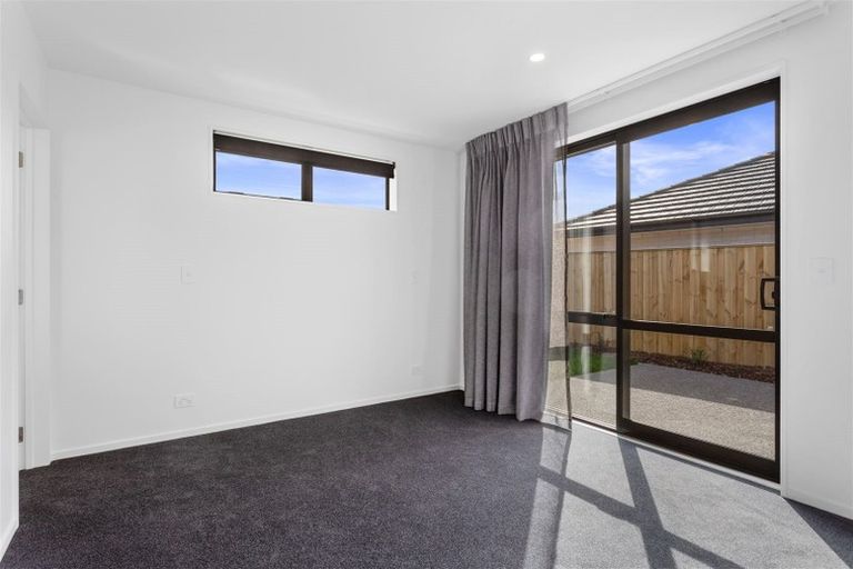 Photo of property in 8 Jasmine Street, Woodend, 7610