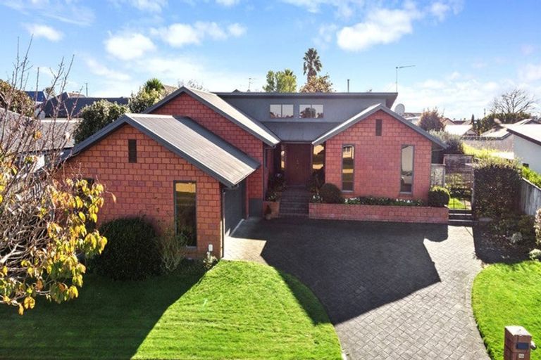 Photo of property in 56 Cairns Crescent, Rototuna, Hamilton, 3210