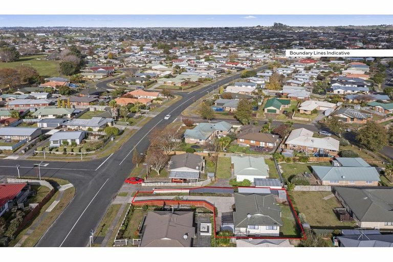 Photo of property in 22 Lloyd Drive, Nawton, Hamilton, 3200