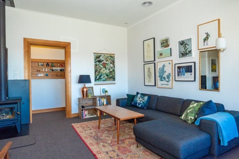 Photo of property in 11 Macdonald Street, Geraldine, 7930