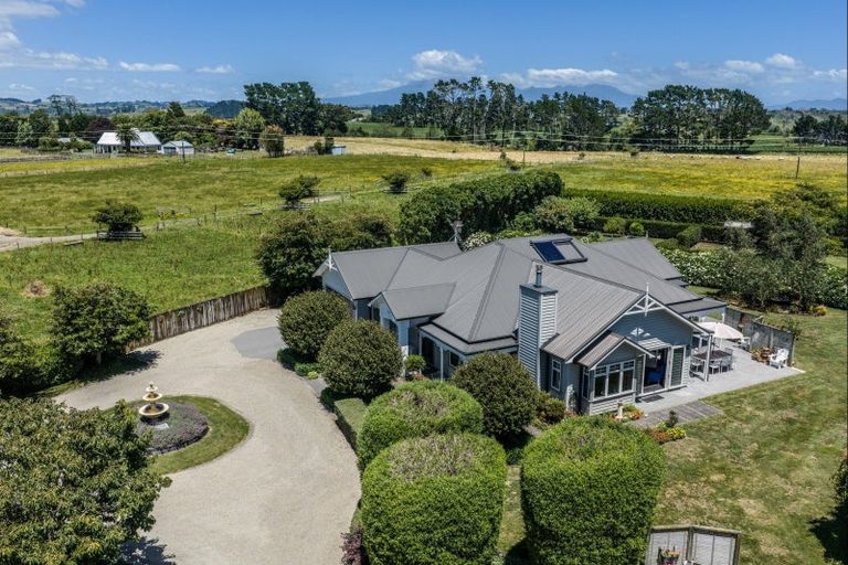 Photo of property in 112 Princess Street, Waitara, 4383