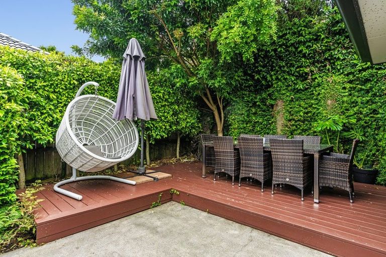Photo of property in 11d Langana Avenue, Browns Bay, Auckland, 0630