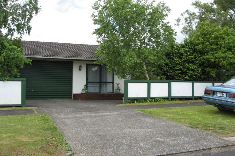 Photo of property in 1/4 Collie Road, Pukekohe, 2120