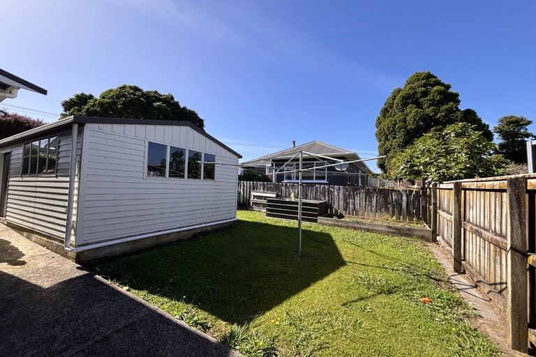 Photo of property in 6a Solway Terrace, Bell Block, New Plymouth, 4312