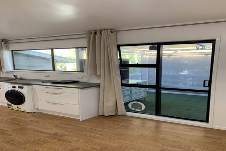 Photo of property in 45 Agincourt Street, Glenfield, Auckland, 0629