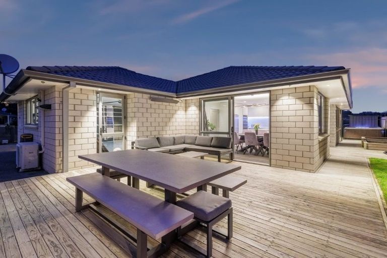 Photo of property in 1 North Bay Road, Pyes Pa, Tauranga, 3112